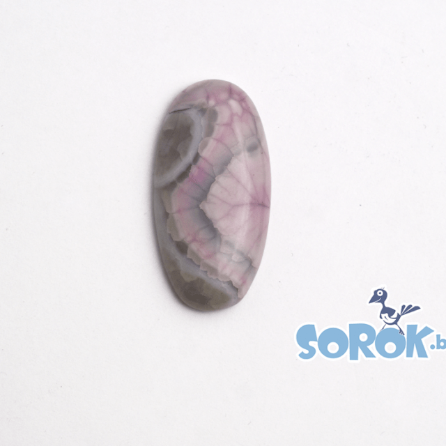 КАБОШОН из агата, лавандовое мороженое