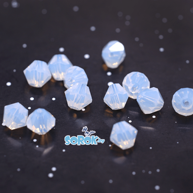 БИКОНУС, White Opal (Чехия), 7мм 