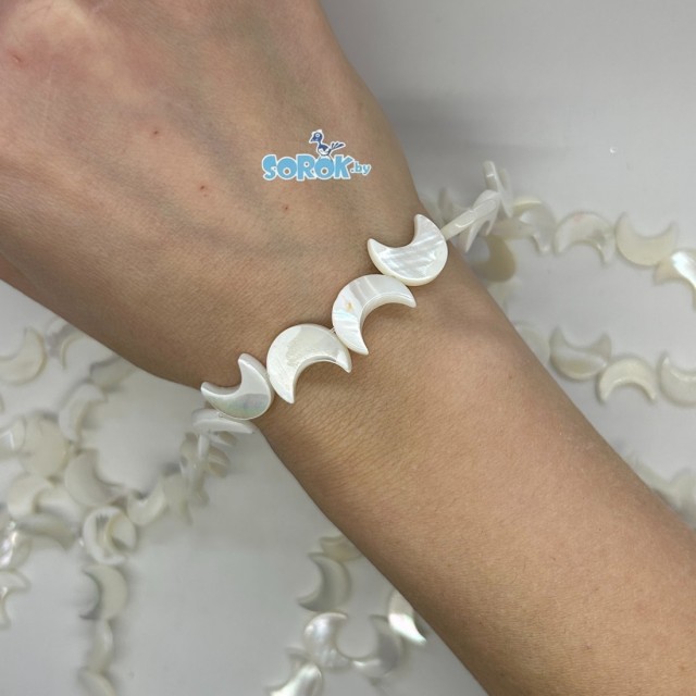 ПЕРЛАМУТР месяц, белый (16х12x3мм)