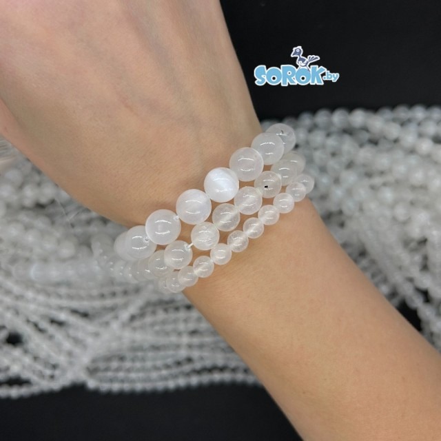 СЕЛЕНИТ, белый