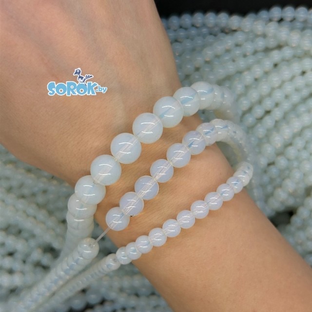 БУСИНА из стекла, белый опал / НИТЬ